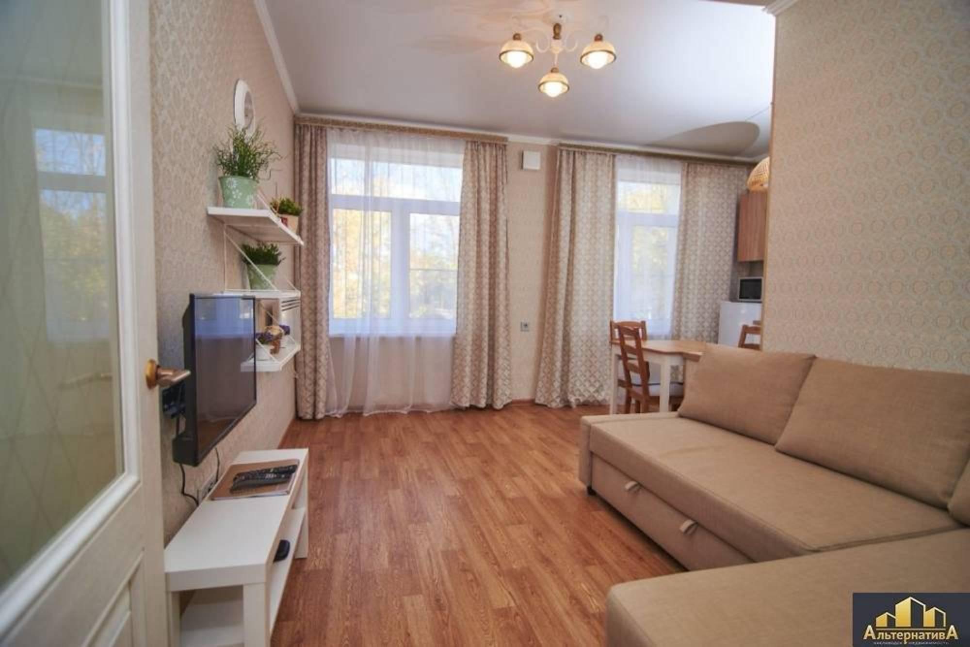 Купить дачу, дом, коттедж за 18 500 000 рублей на Чапаева ул.