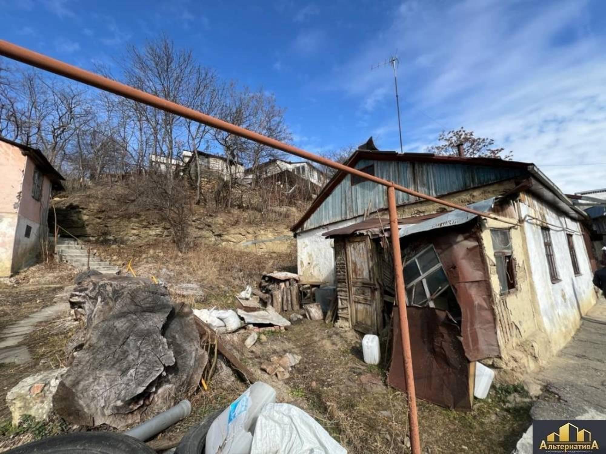 Купить землю, земельный участок за 14 000 000 рублей на Горького ул.