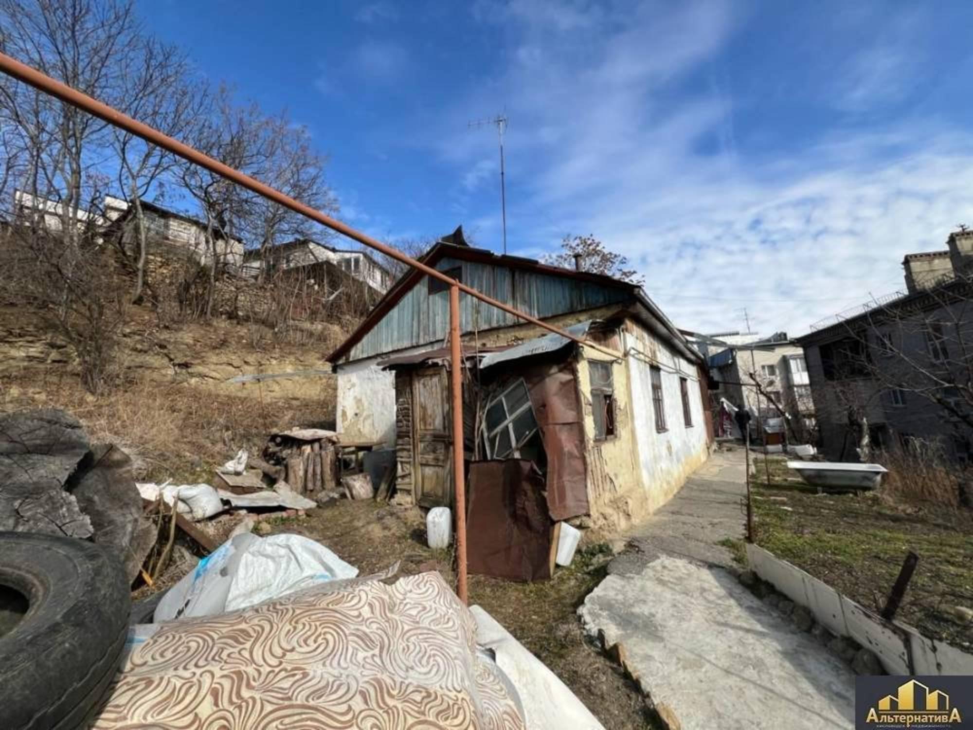 Купить землю, земельный участок за 14 000 000 рублей на Горького ул.