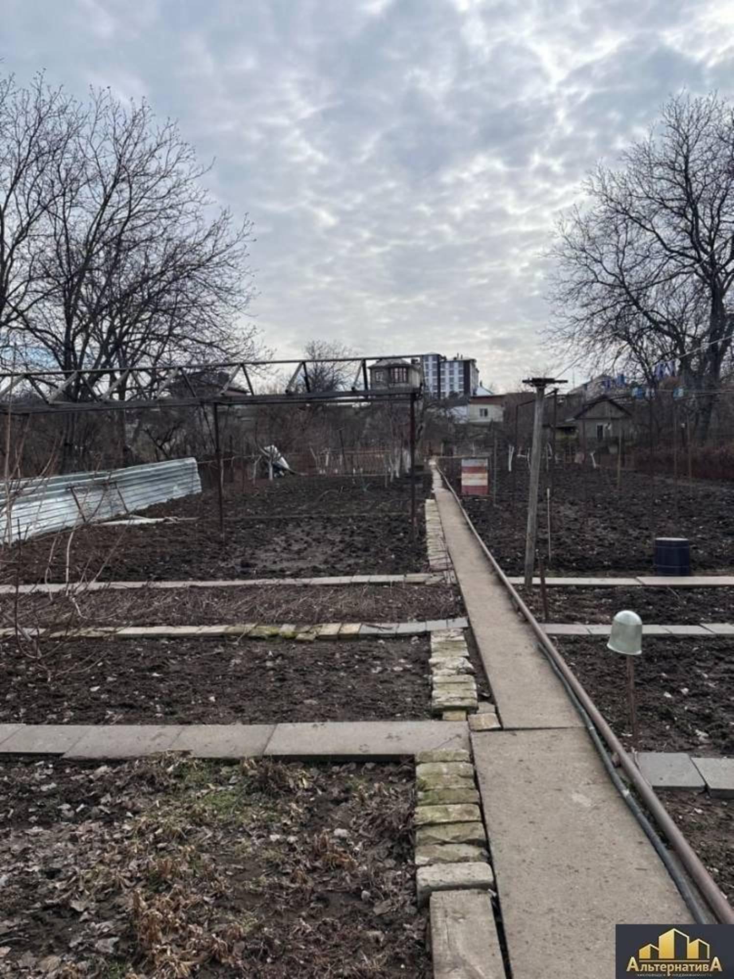 Купить землю, земельный участок за 15 000 000 рублей на Мичурина ул.