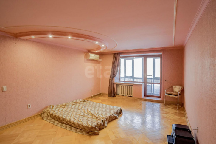 5-комн квартира улица Карла Маркса, 9б