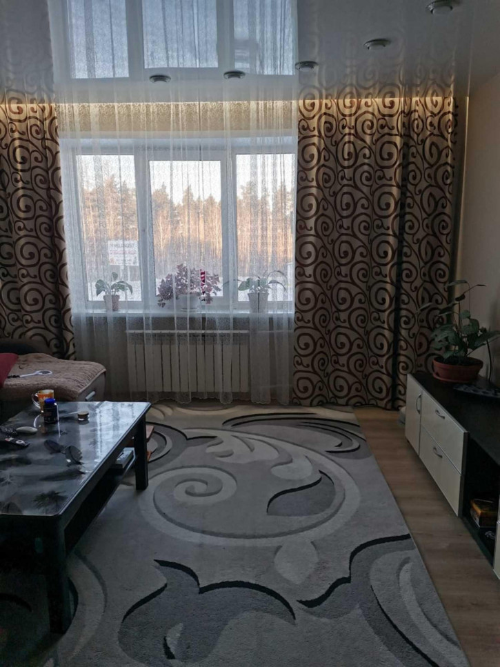 4-комн квартира Белградская, 25
