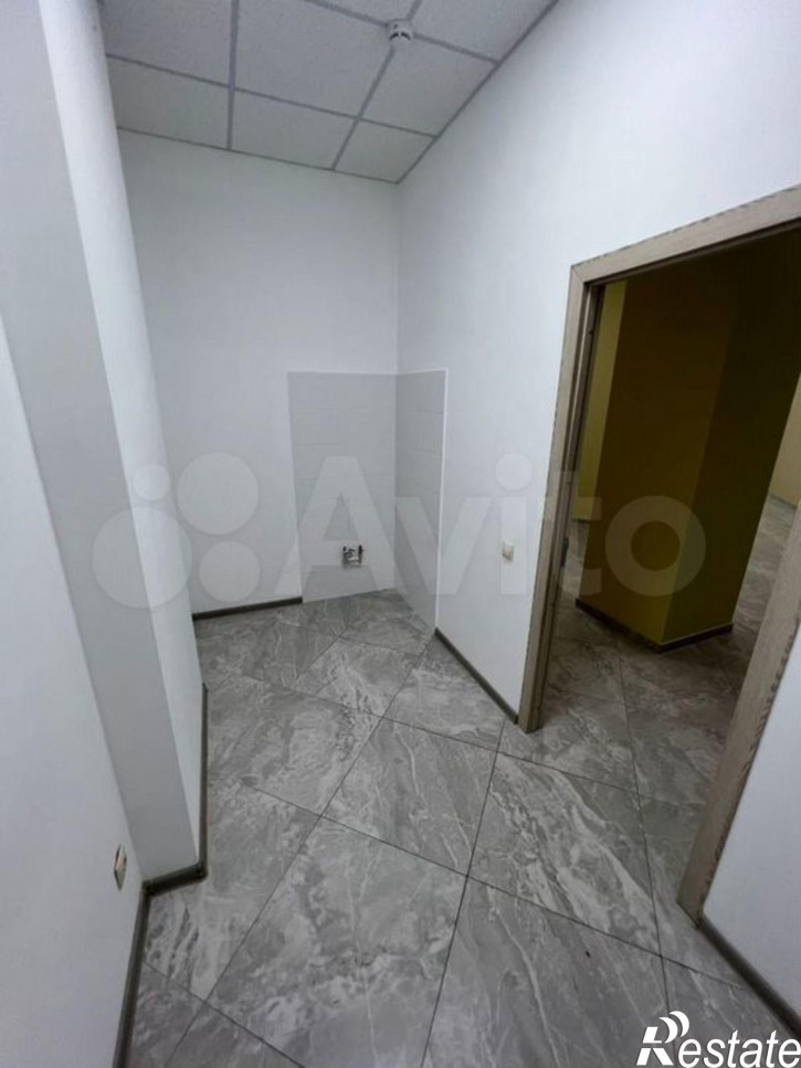 Торговое помещение улица Доваторцев, 52А,  д. 52А