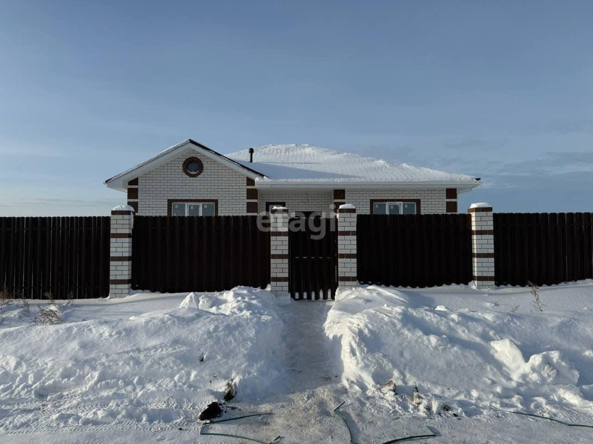 Купить дачу, дом, коттедж за 10 900 000 рублей на Луговое