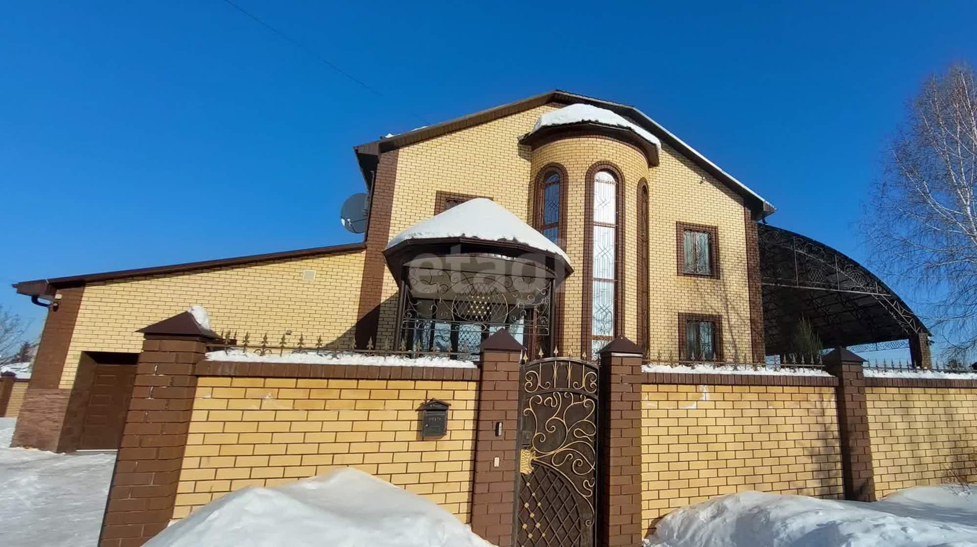 Купить дачу, дом, коттедж за 60 000 000 рублей на Петербургская, 35