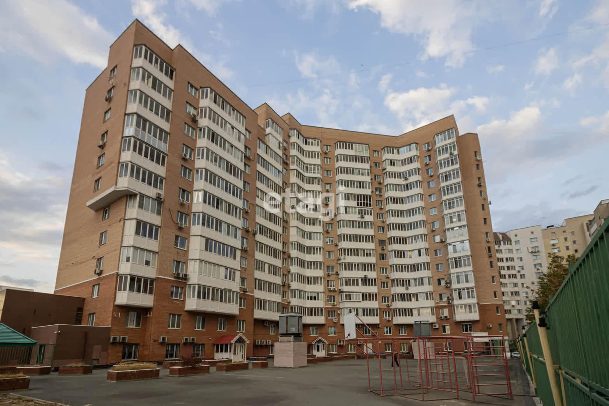 Купить гараж, место в паркинге за 2 300 000 рублей на Малыгина 2
