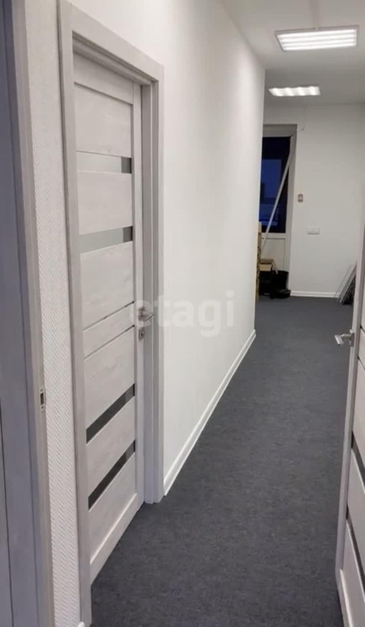 Купить торговое помещение за 14 430 000 рублей на Московский тракт 179/1