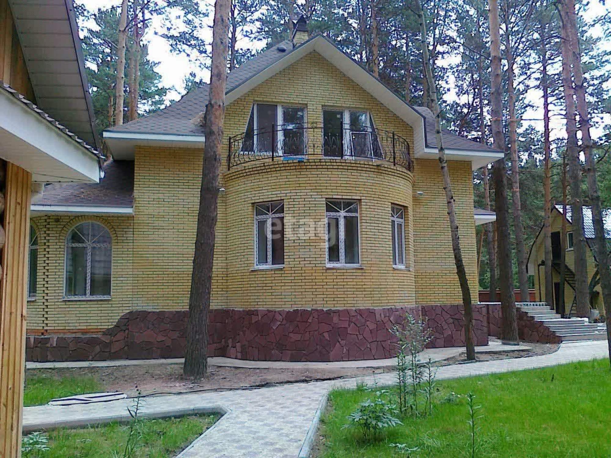 Купить дачу, дом, коттедж за 26 900 000 рублей на Трактовая, 37