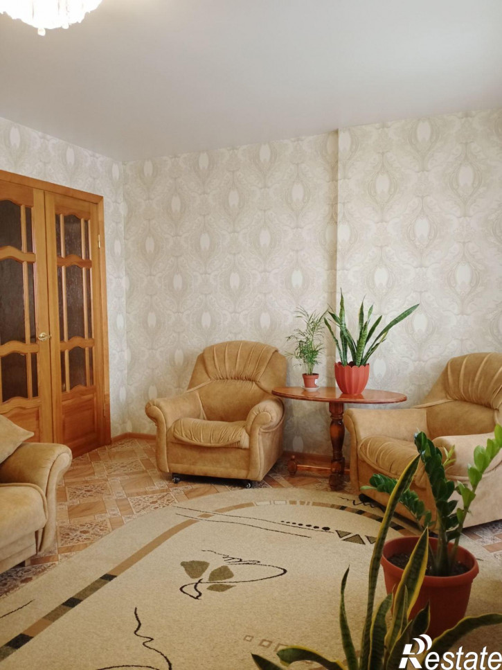 3-комн квартира Куйбышева улица,57
