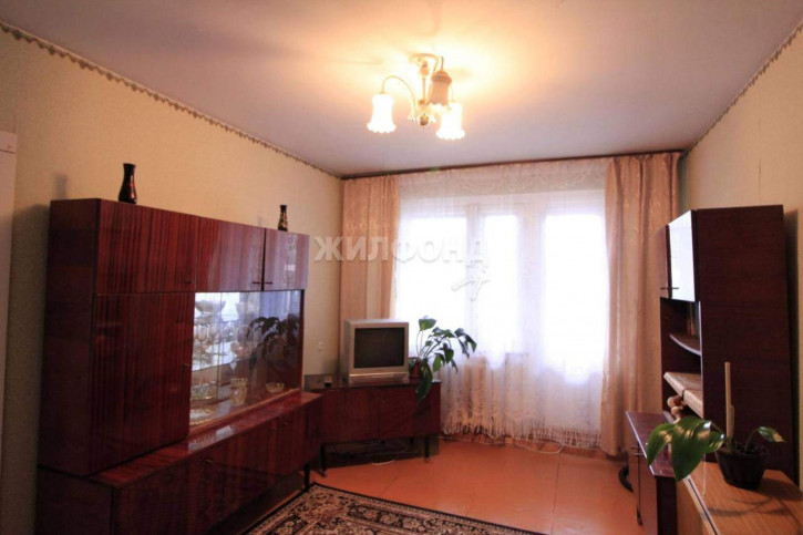 4-комн квартира Зорге улица, д.129