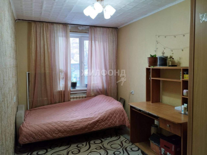 Комната Доватора улица, д.25/1
