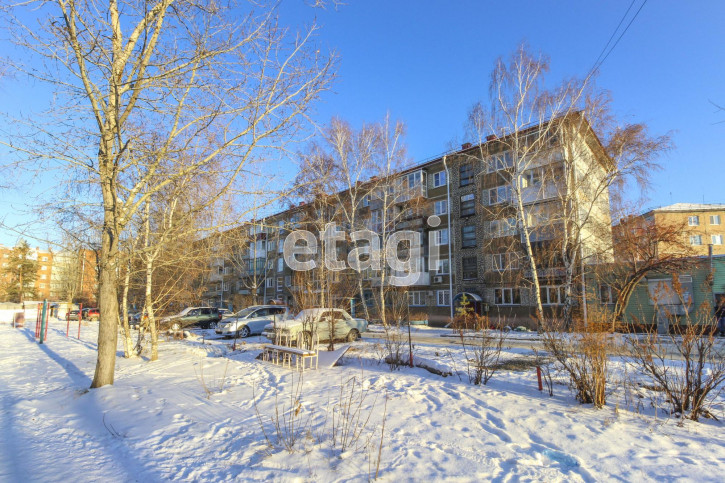2-комн квартира Лукашевича, 15г