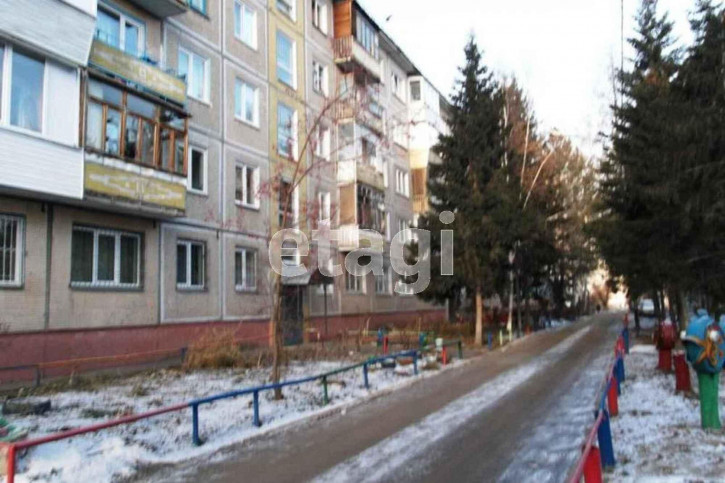 2-комн квартира Лукашевича, 15г