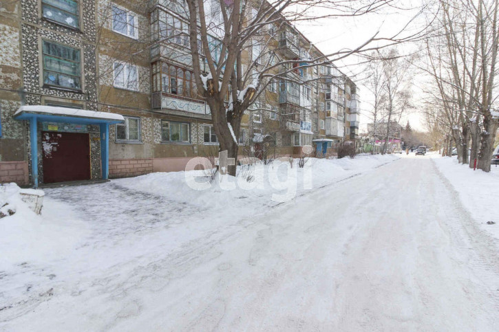 2-комн квартира Лукашевича, 15г