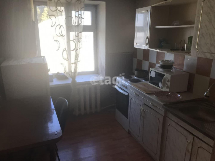 2-комн квартира Горпищекомбинатовская, 12б