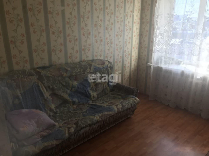 2-комн квартира Горпищекомбинатовская, 12б