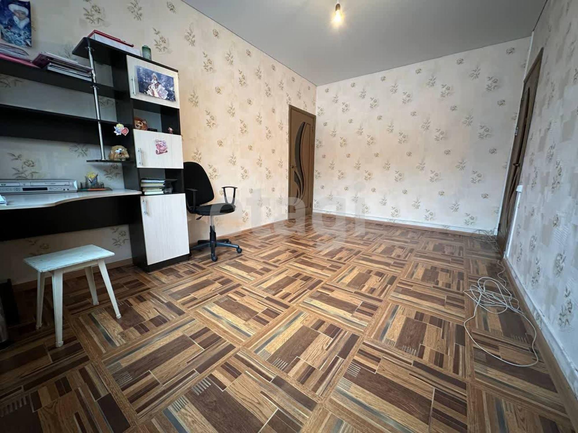 Купить квартиру за 1 350 000 рублей на Лесная улица