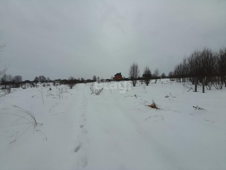 Земельный участок
