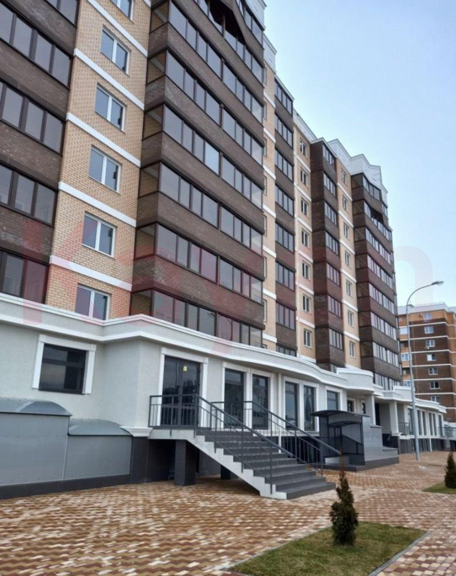 Сдать помещение свободного назначения за 260 000 рублей на им. Героя Хабибуллина ул.