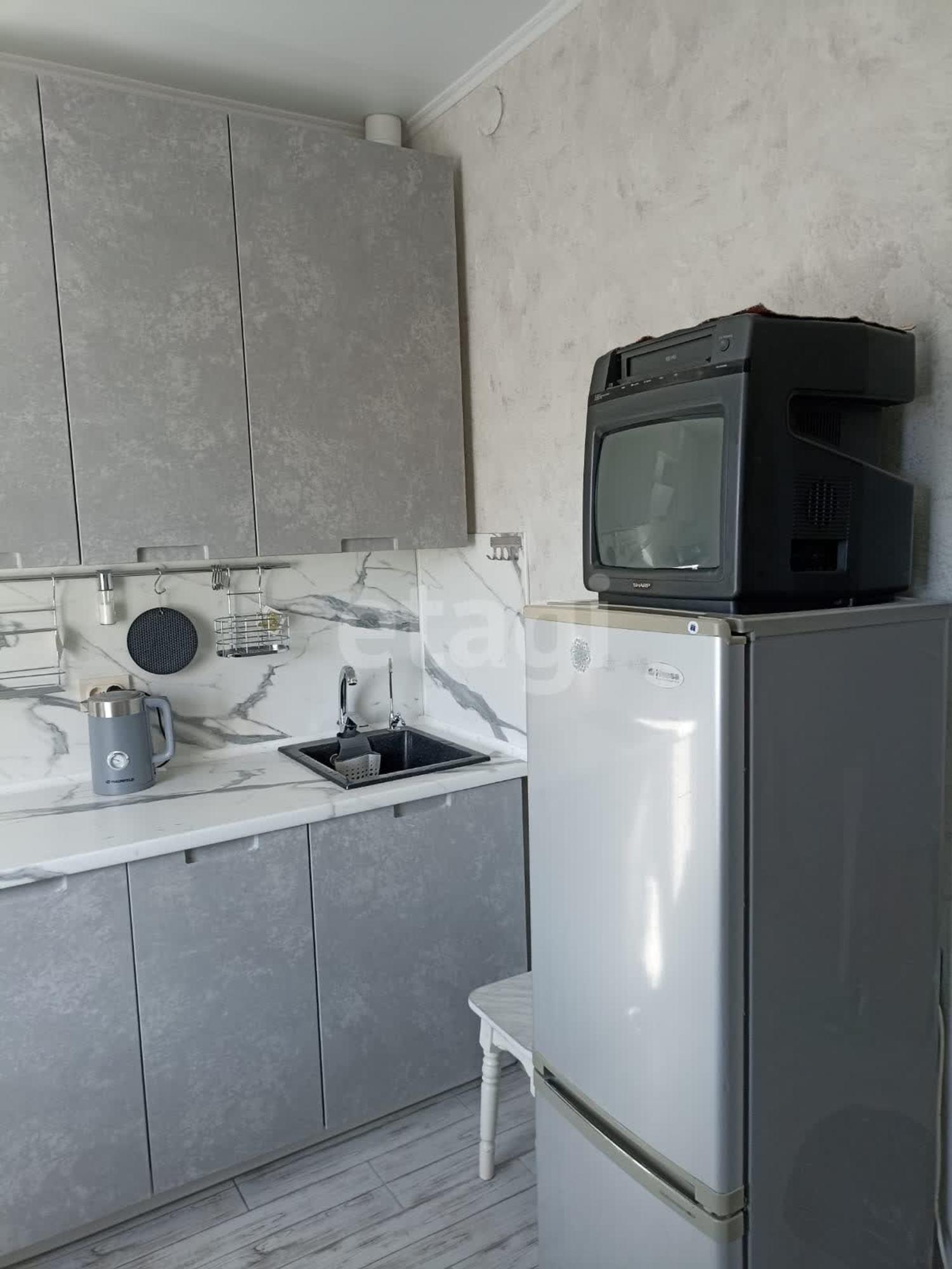 Купить квартиру за 3 000 000 рублей на Колхозная, 186а