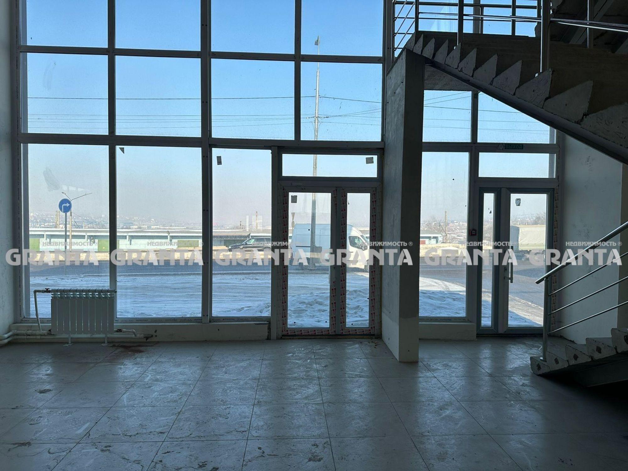 Купить помещение свободного назначения за 68 000 000 рублей на ул Брянская 2-я, 12