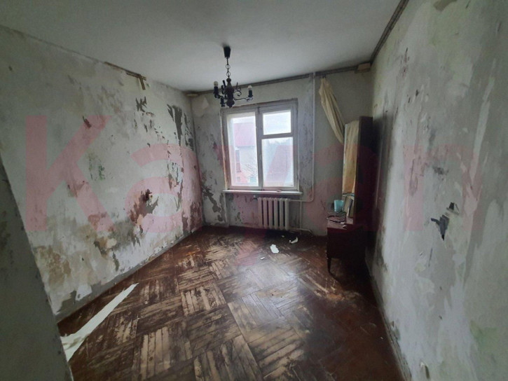 3-комн квартира микрорайон Парус ул.