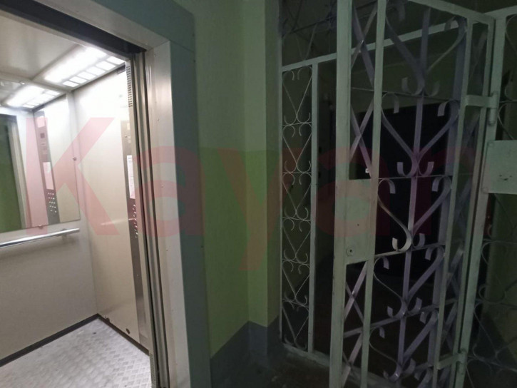 3-комн квартира Золотаревского ул.