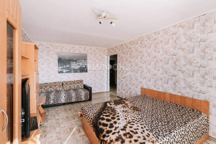 1-комн квартира Титова улица, д.1
