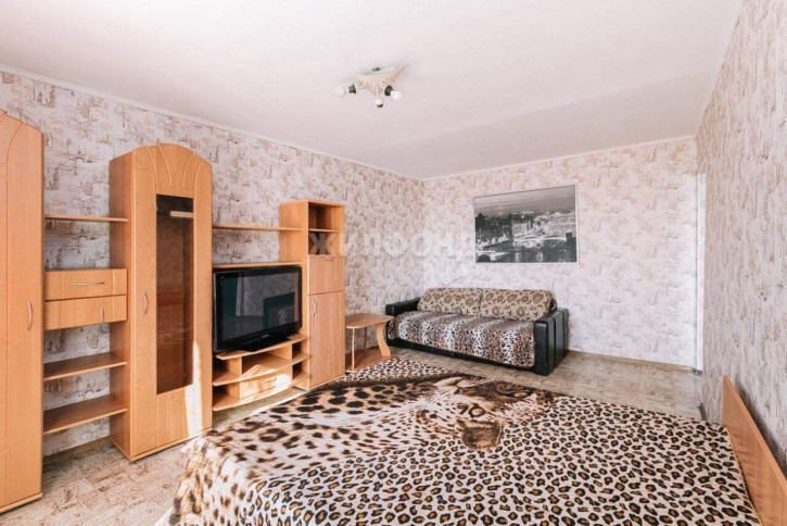1-комн квартира Титова улица, д.1