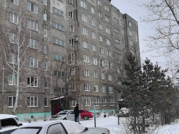 3-комн квартира Ударная улица, д.25