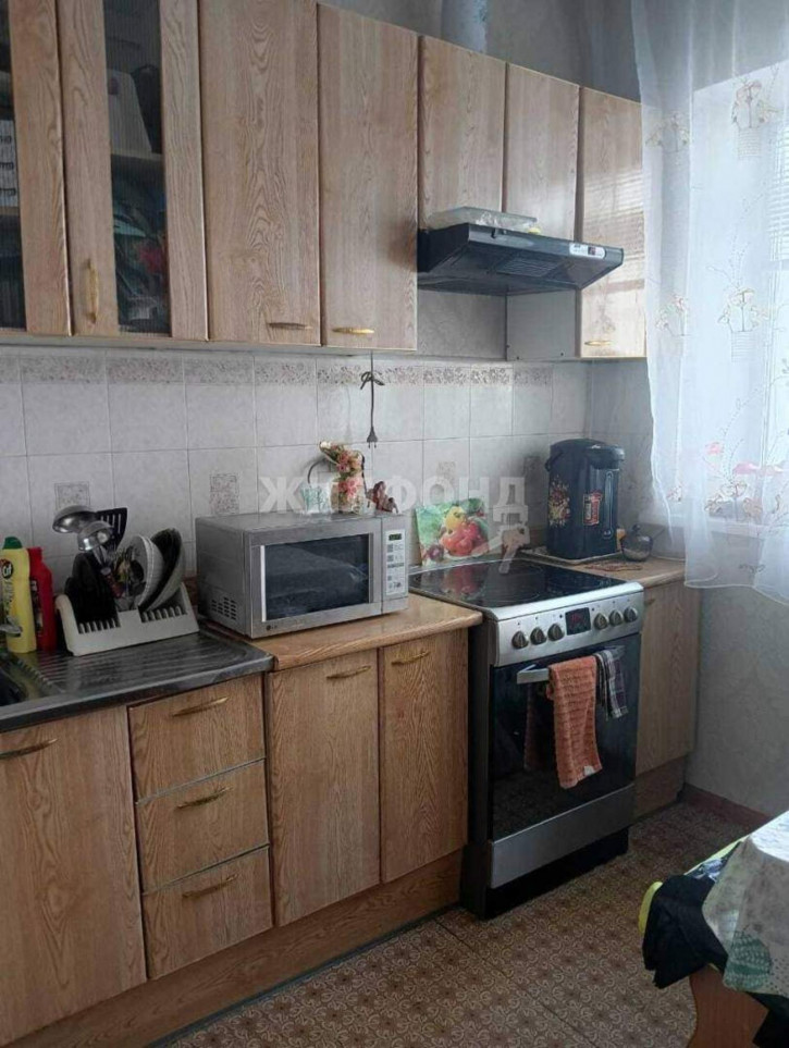 3-комн квартира Зейская улица, д.36