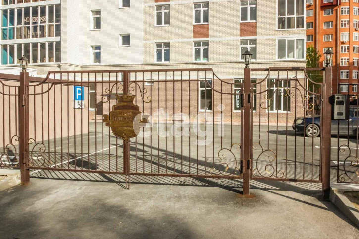 Гараж/парковка Пароходская 1
