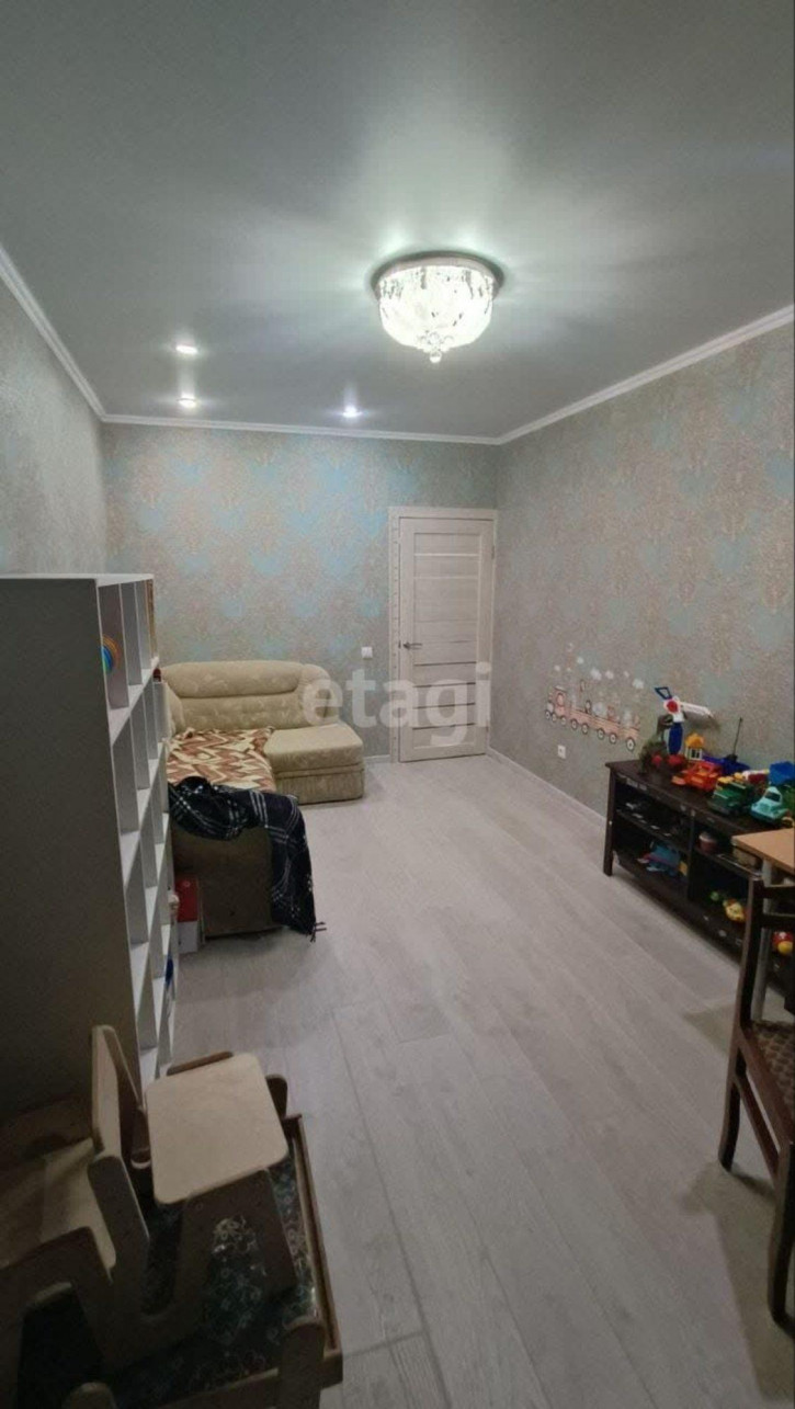 3-комн квартира Ставропольская, 97/2