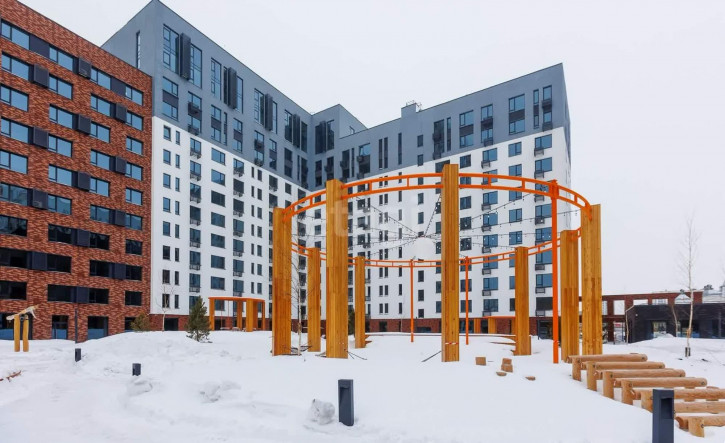 3-комн квартира 50 лет Октября, 63г