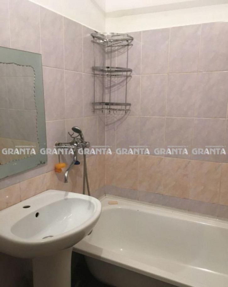 3-комн квартира ул Дмитрия Мартынова, 13