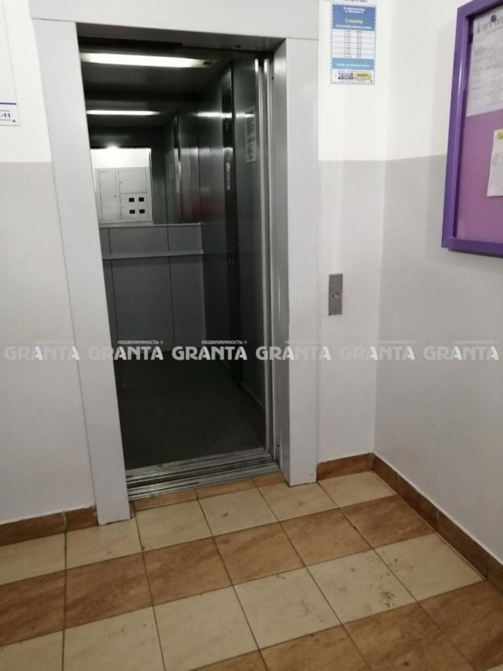 3-комн квартира ул Дмитрия Мартынова, 13