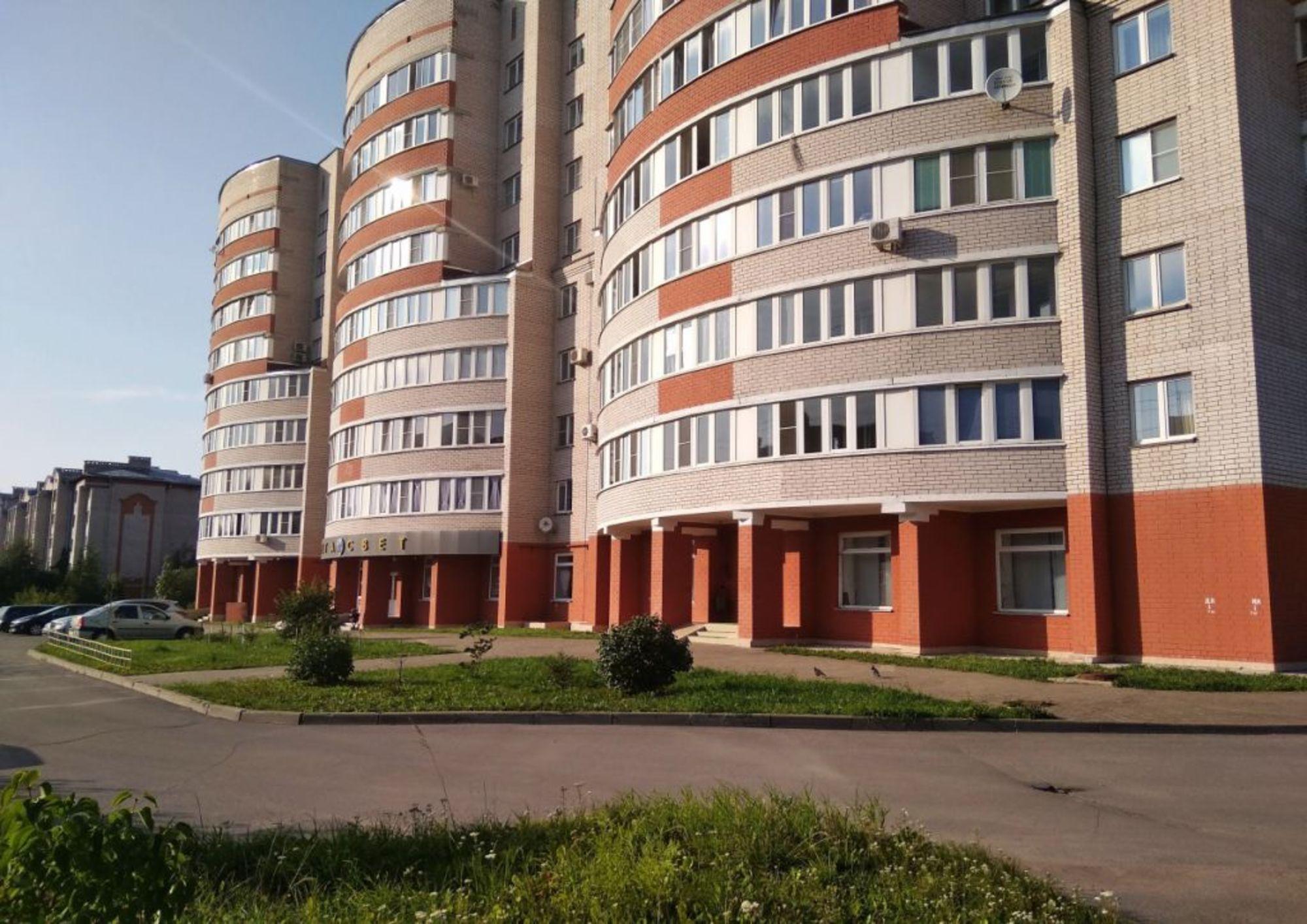 Сдать торговое помещение за 55 200 рублей на ул Державина, 13
