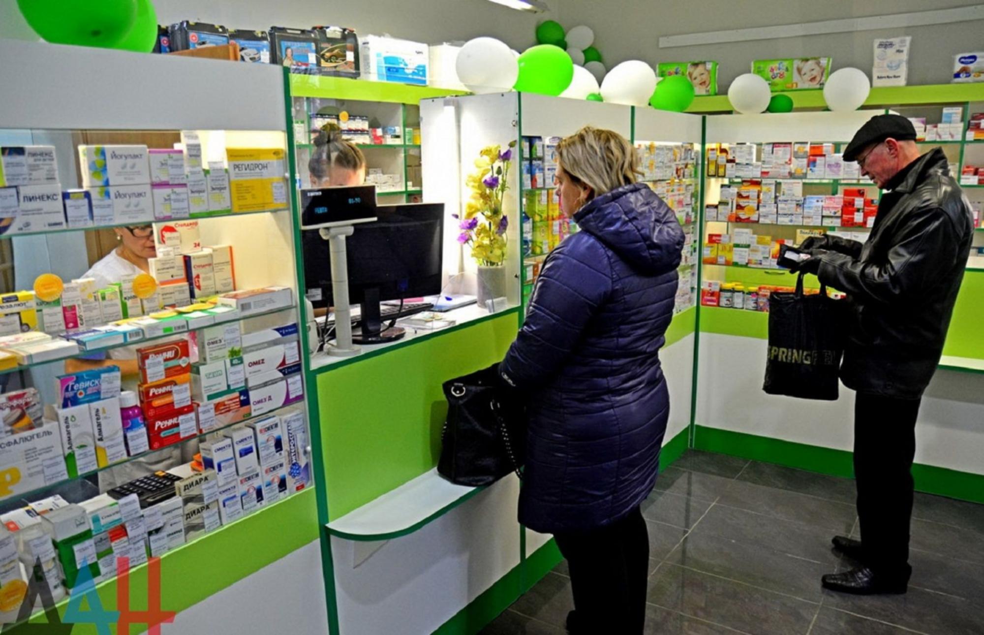 Купить торговое помещение за 100 000 000 рублей на пгт. Березовка,  Центральная , 16