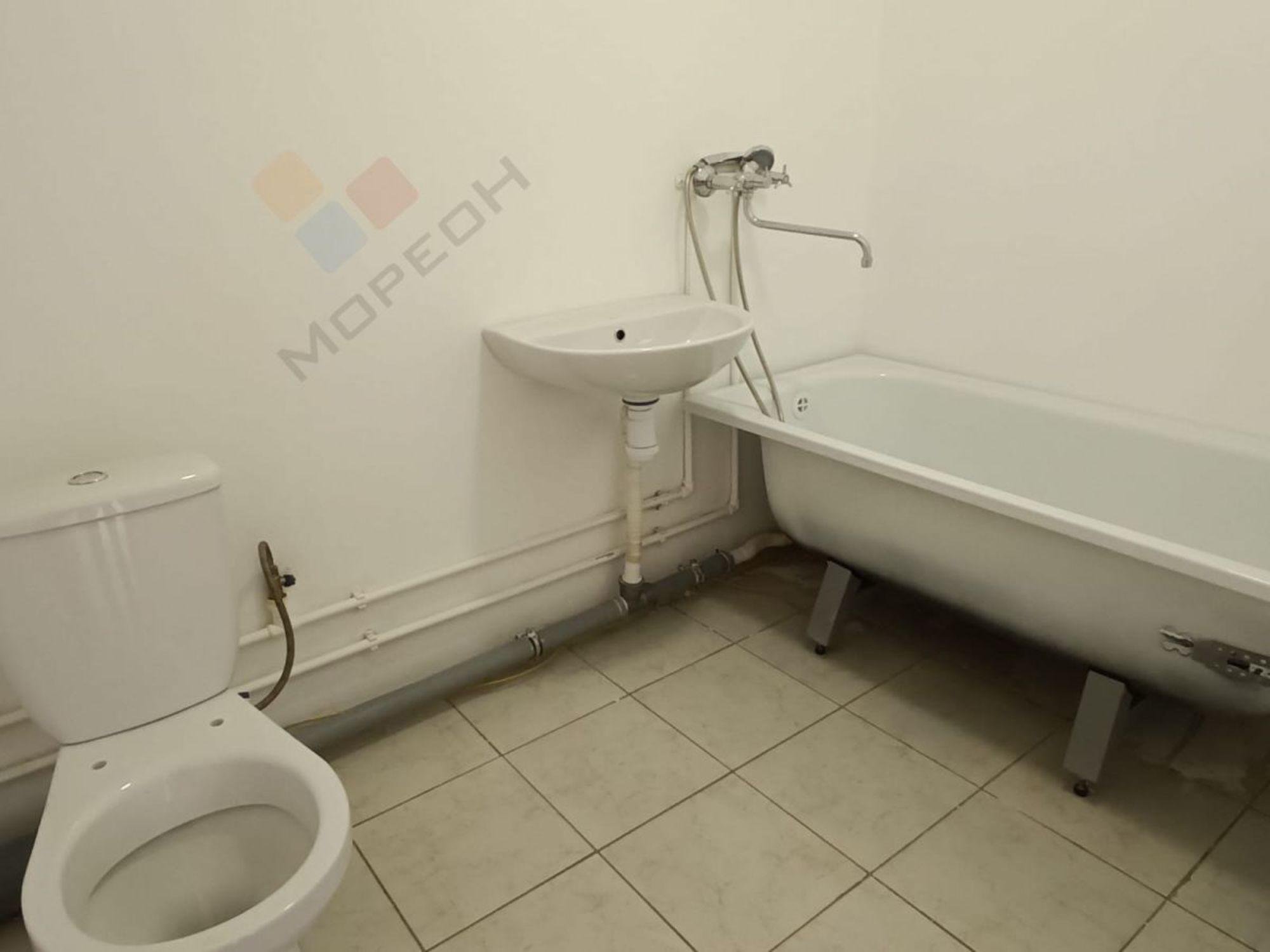 Купить квартиру за 3 999 000 рублей на Валерия Гассия ул, 21