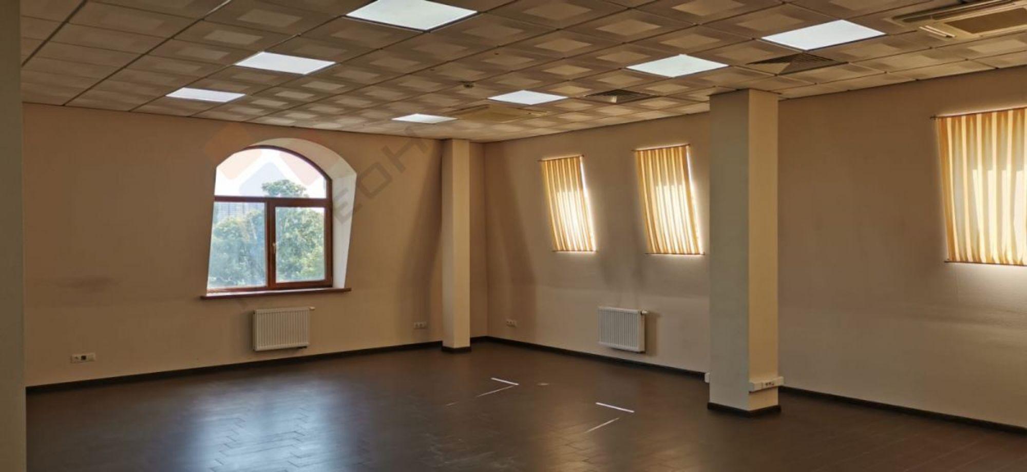 Сдать офис, помещение под офис за 81 600 рублей на Дзержинского ул, 157
