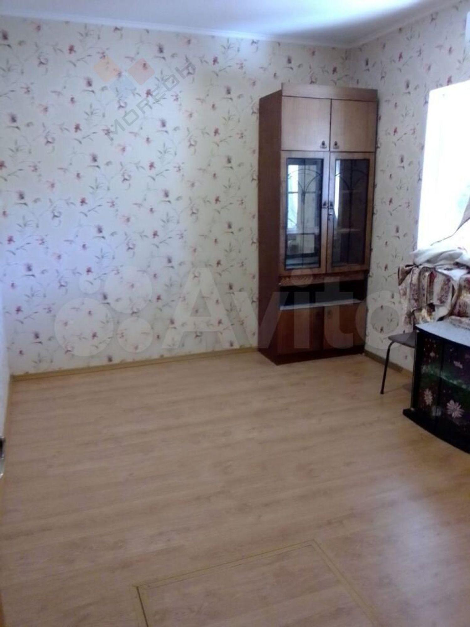Купить дачу, дом, коттедж за 4 300 000 рублей на Сиреневая ул, 18