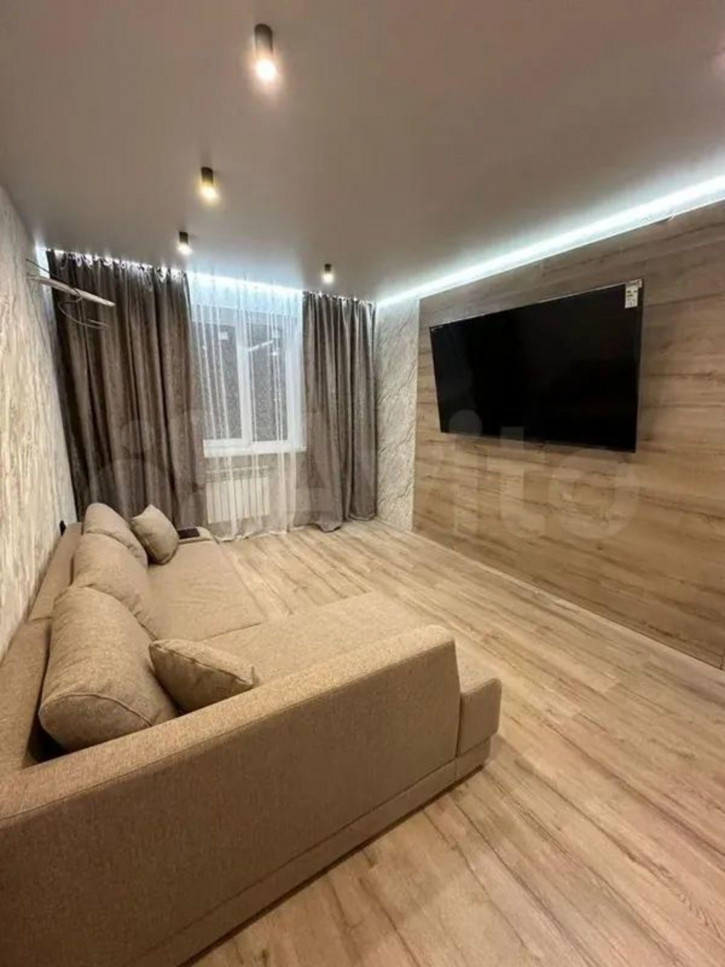 1-комн квартира в новом доме б-р Комарова, 1 к.2