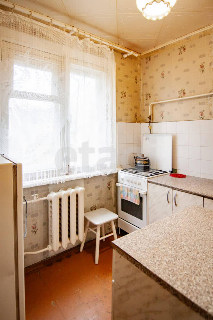 3-комн квартира улица им. 50-летия Ленинского Комсомола