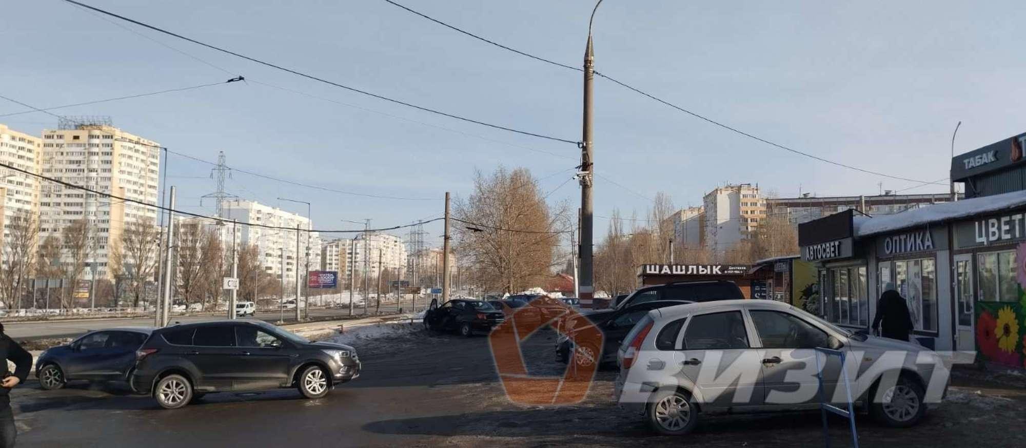Сдать торговое помещение за 20 000 рублей на Ново-Садовая улица, 387