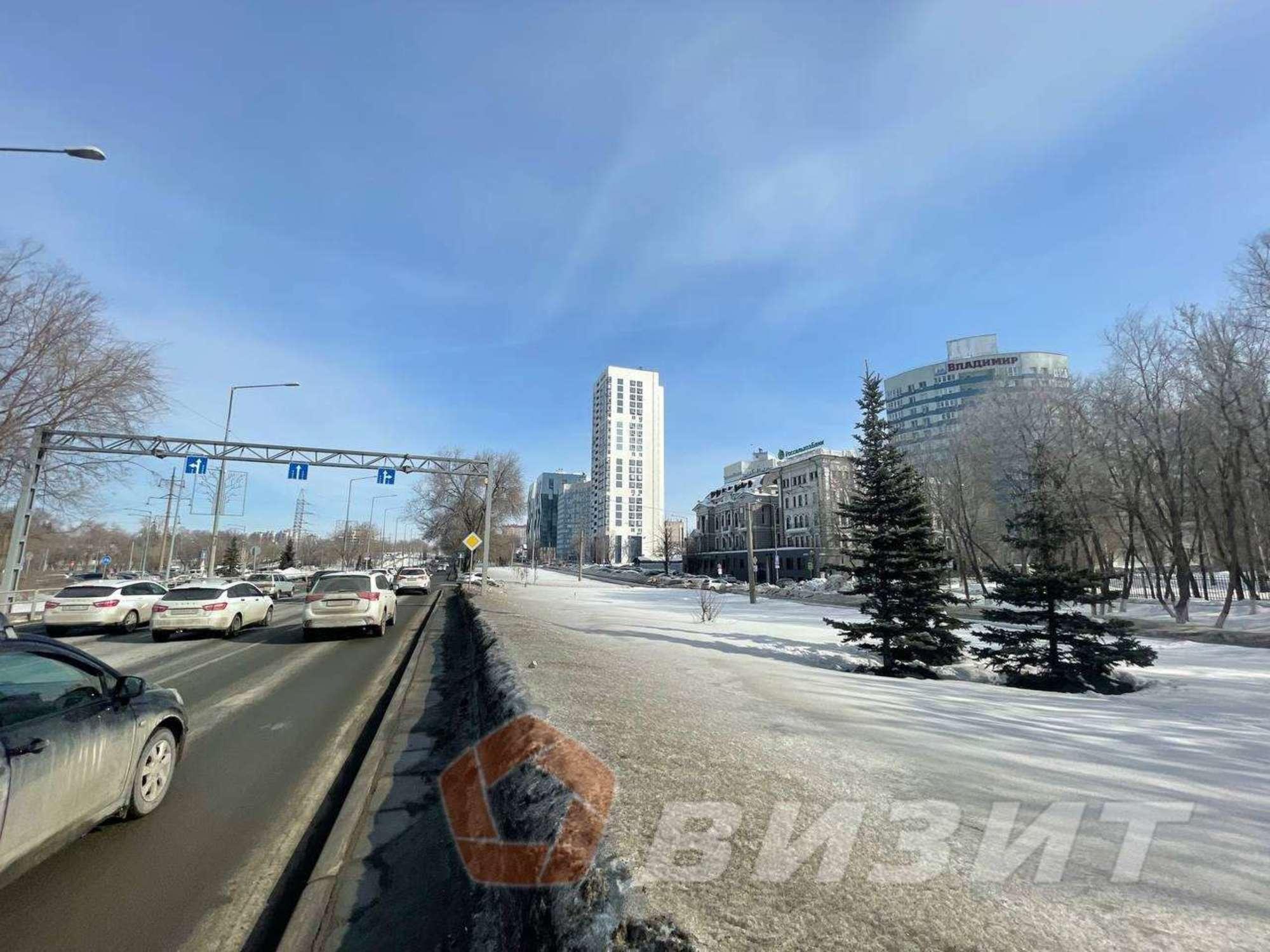 Купить офис, помещение под офис за 240 000 000 рублей на Ново-Садовая улица, 207