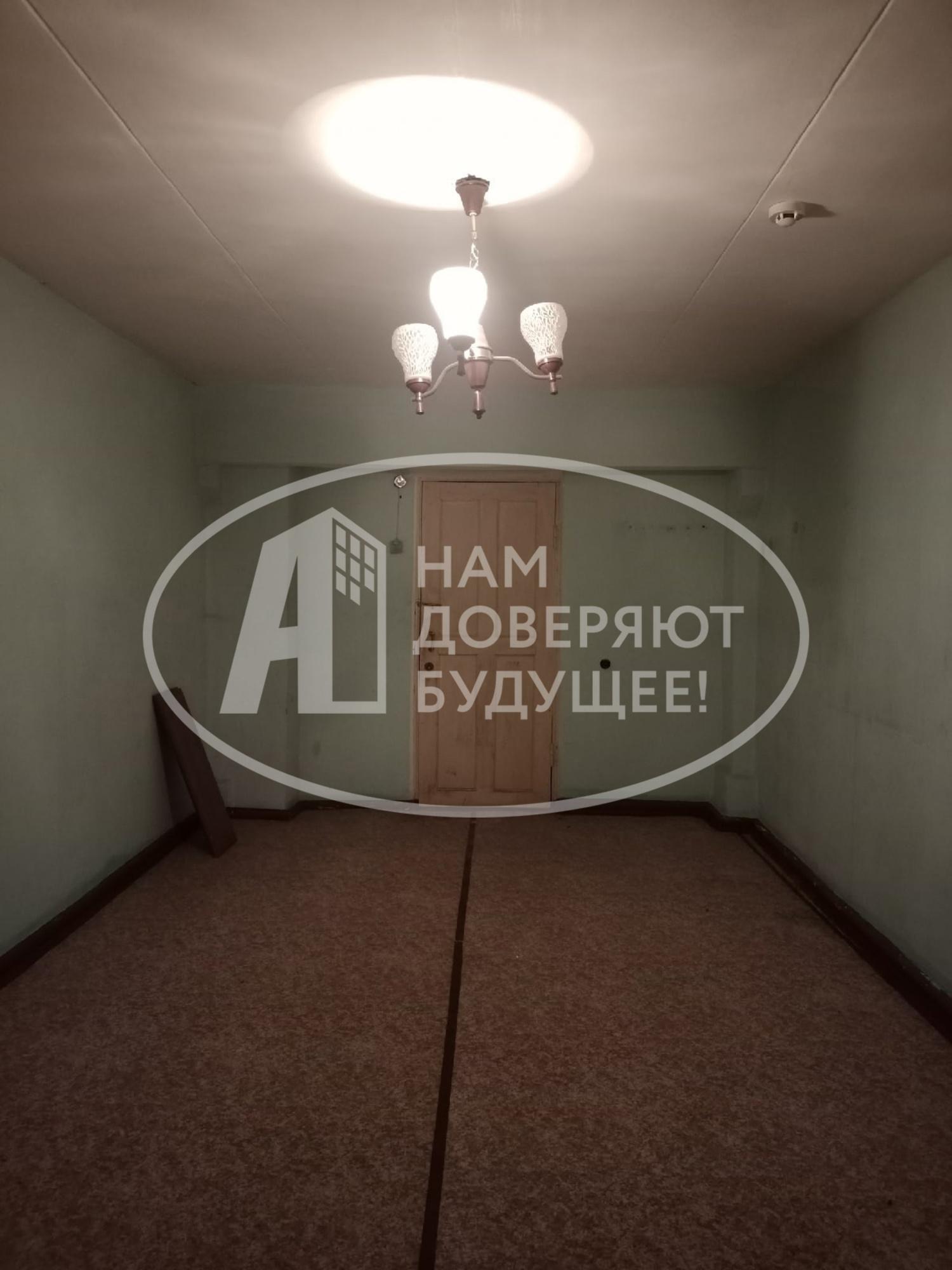 Купить комнату за 200 000 рублей на улица Матросова, 23