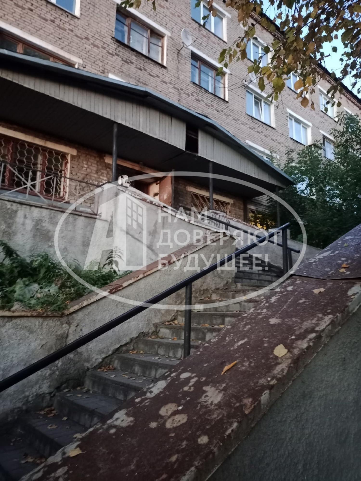 Купить комнату за 200 000 рублей на улица Матросова, 23