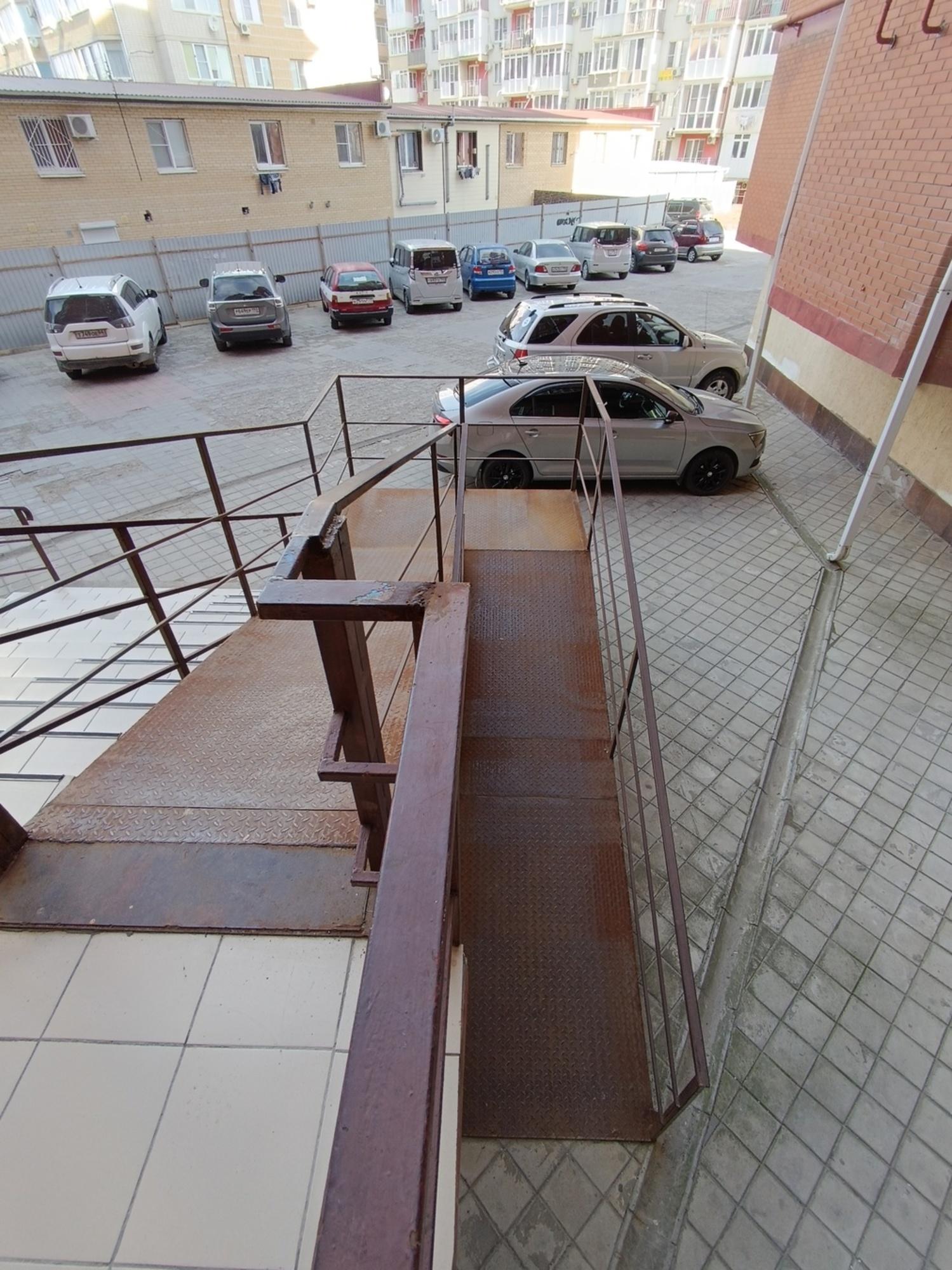 Купить квартиру за 12 500 000 рублей на улица Крылова, 113