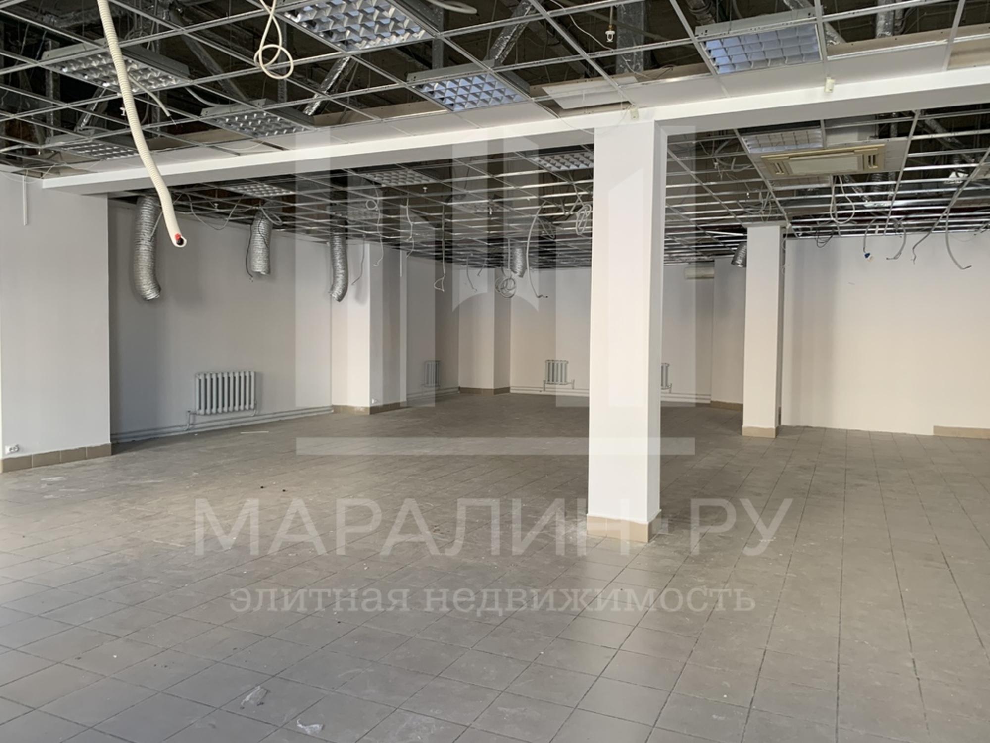 Купить офис, помещение под офис за 127 000 000 рублей на Большая Садовая, 72