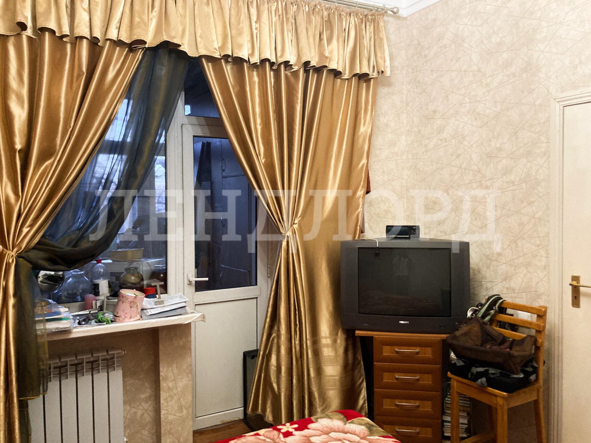 Сдать комнату за 15 000 рублей на Будённовский проспект, 72/213